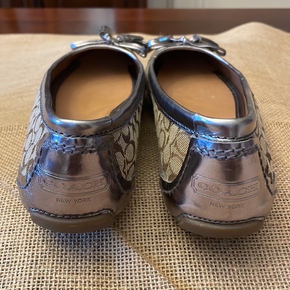 Coach flats with tassels - Picture 7 of 7